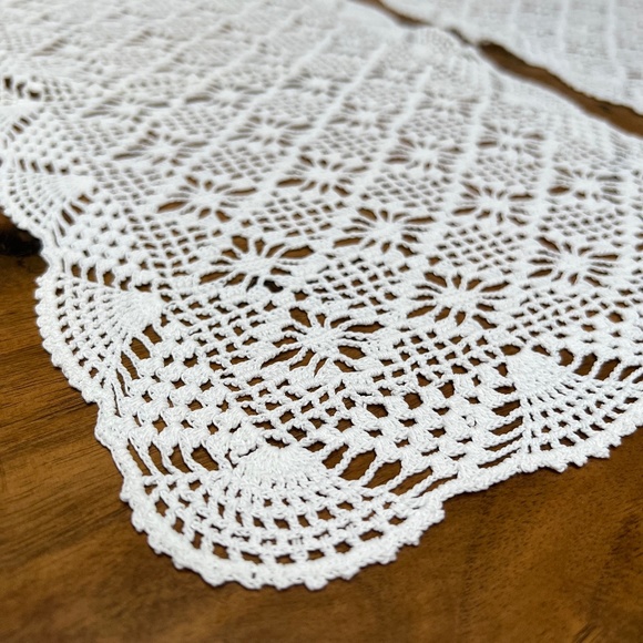 Set of 2 Rectangle White Cotton Knit Doily Tablecloth - Picture 9 of 10
